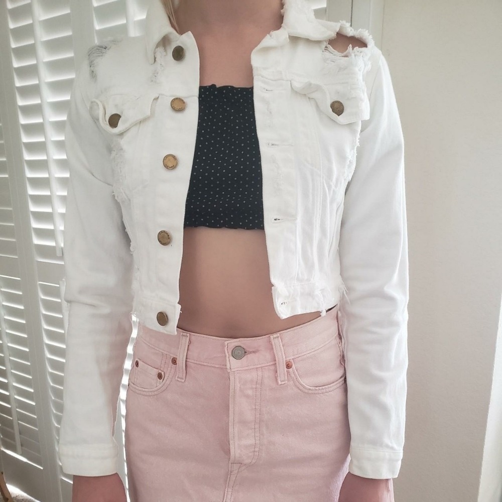 LF white cropped denim jacket